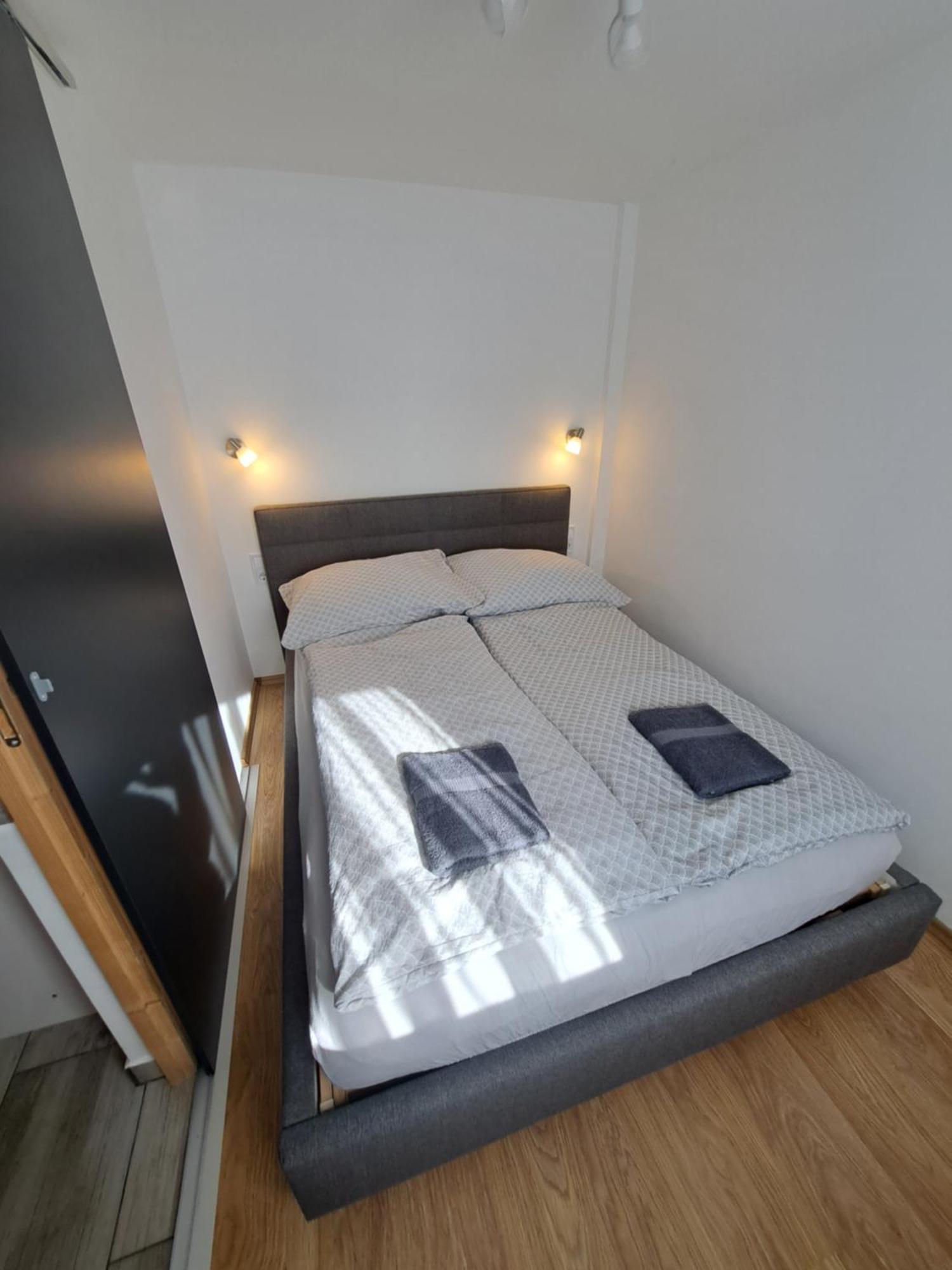 Vivien Apartman Fonyód Exteriör bild