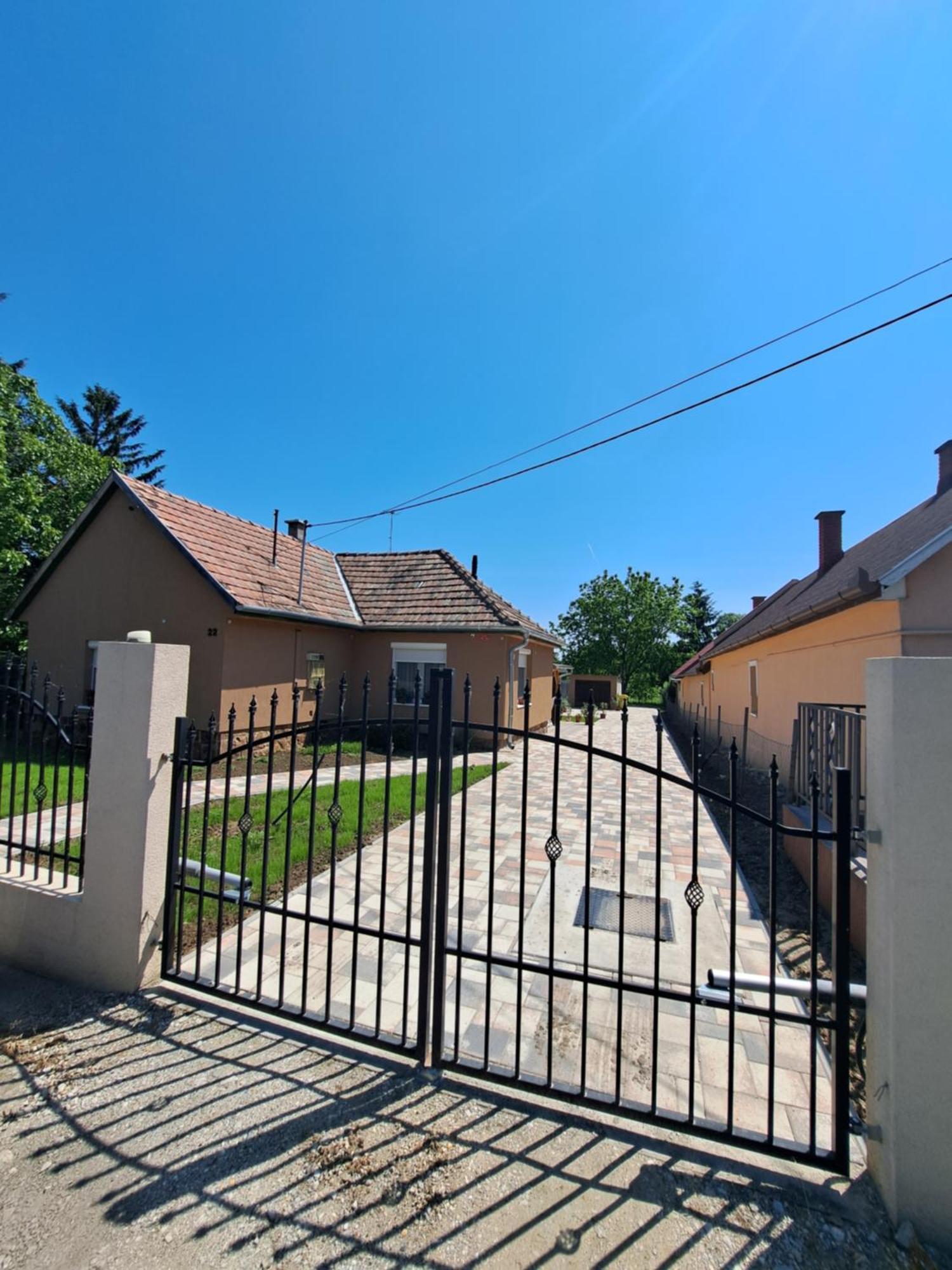 Vivien Apartman Fonyód Exteriör bild