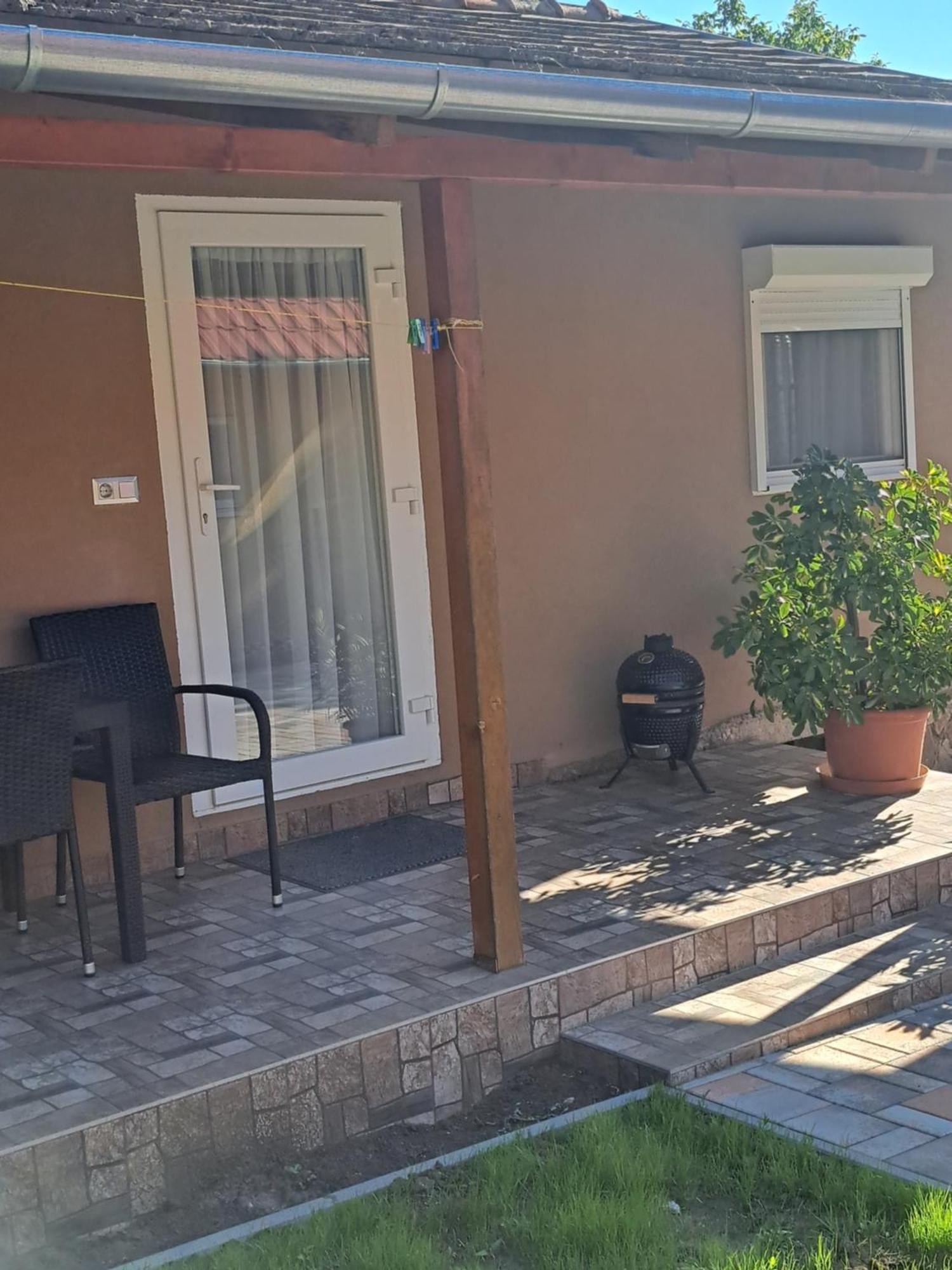 Vivien Apartman Fonyód Exteriör bild
